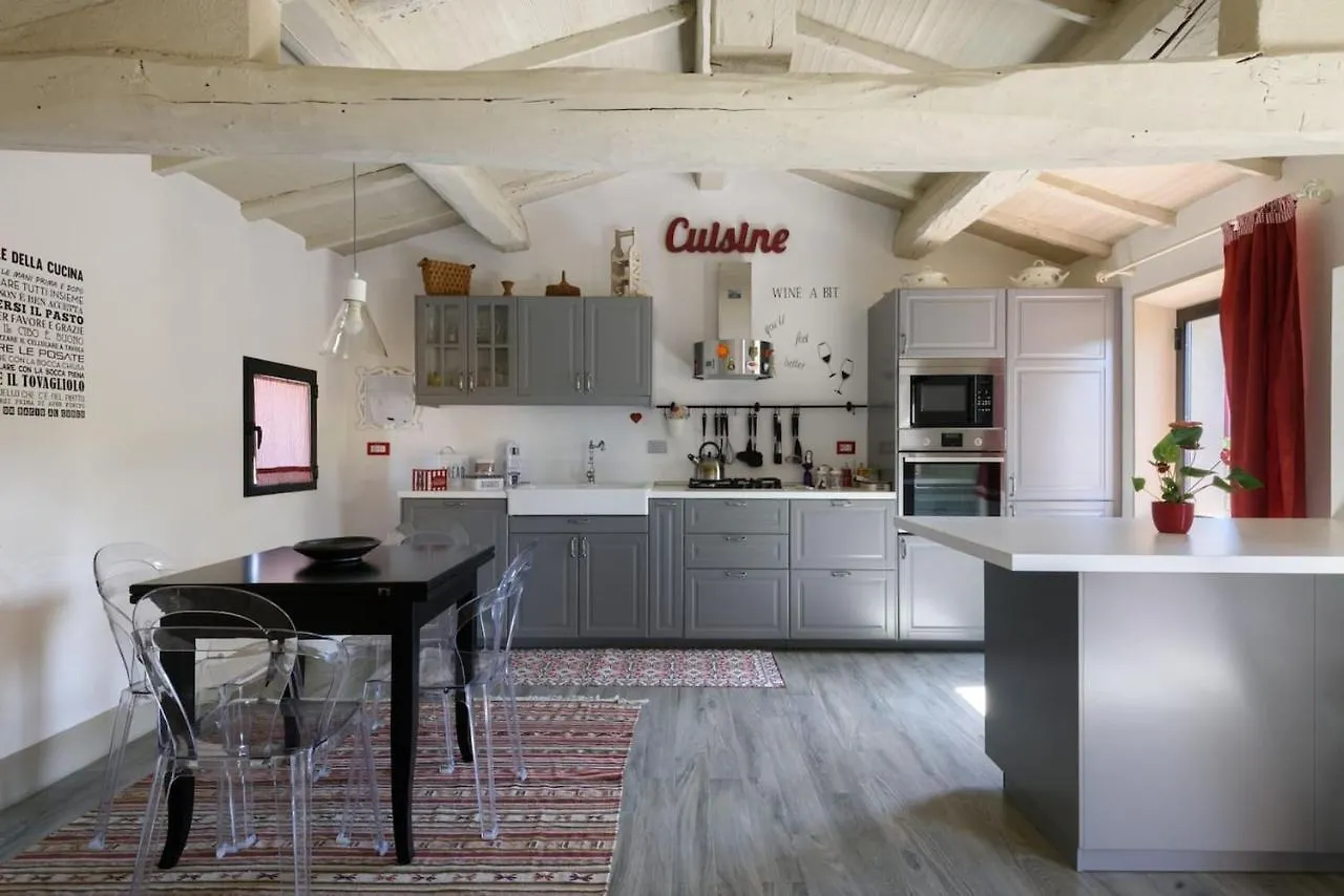 Charming House In Trequanda With Shared Pool Villa 0*,  Italy